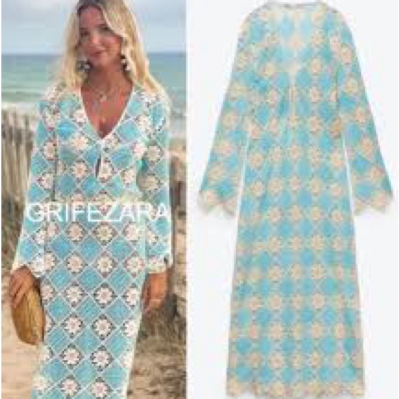 Blue/white Maxi Crochet dress Limited Edetion - Picture 4 of 4